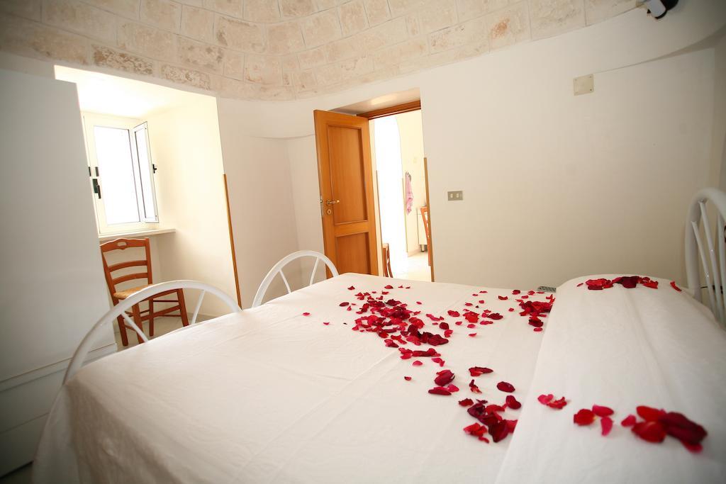 Trulli Convertini Locorotondo Δωμάτιο φωτογραφία