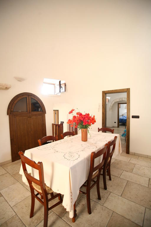 Trulli Convertini Locorotondo Δωμάτιο φωτογραφία