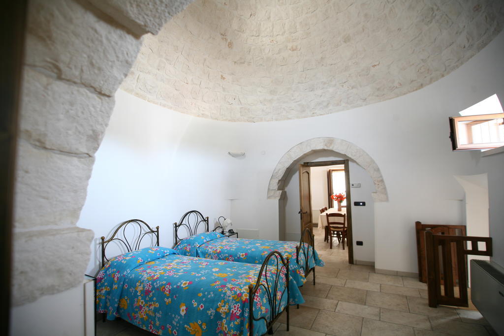 Trulli Convertini Locorotondo Δωμάτιο φωτογραφία