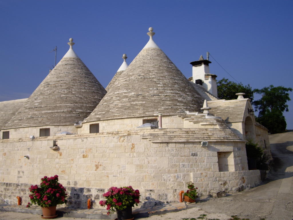 Trulli Convertini Locorotondo Εξωτερικό φωτογραφία